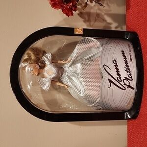 Vanna Platinum Doll